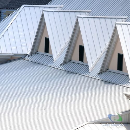 Reflective roof coating