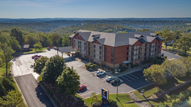 Commercial roofing in shawnee, mo (5734)