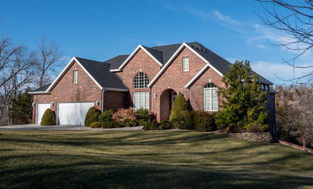 Residential roofing in leslie, mo (5517)