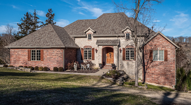 Shingle roof repair in taneyville, mo (1623)