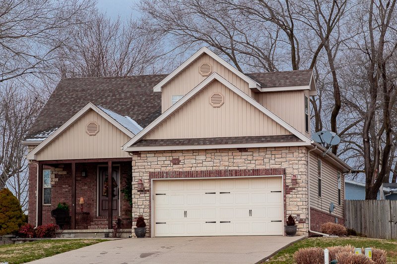 Sturgeon, missouri roofing 3