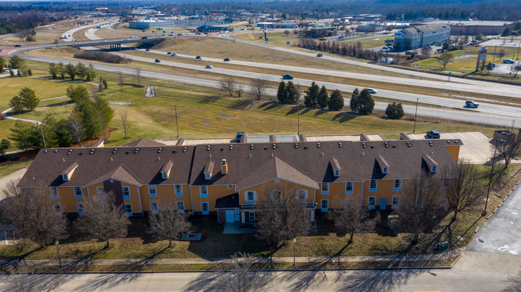 Metal roof repair in springfield, mo (2520)