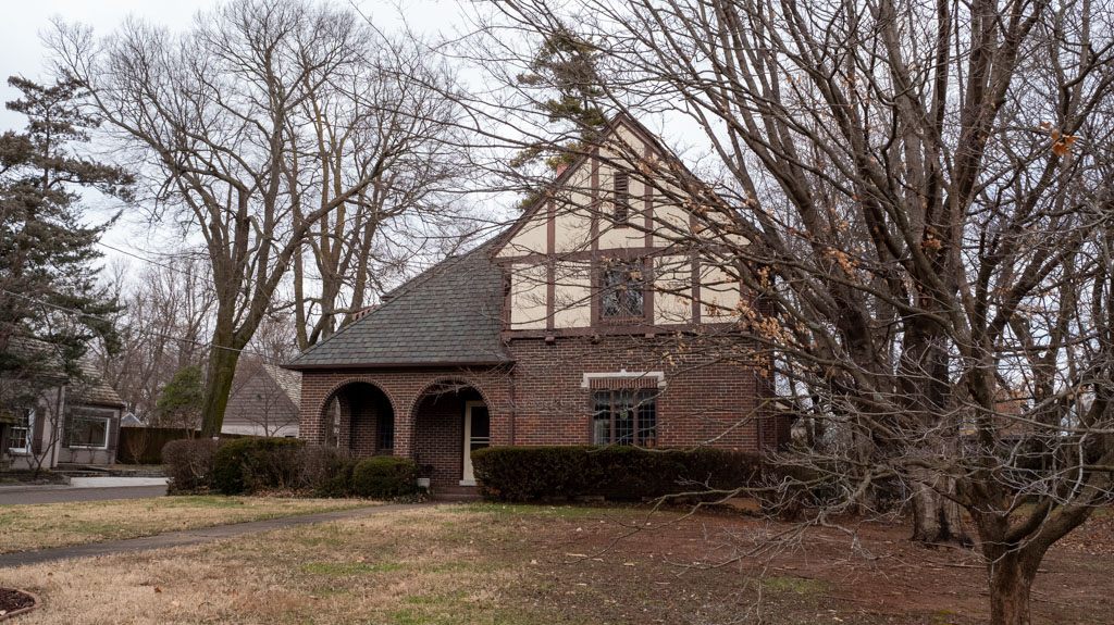 Roofing contractor in springfield, mo (266)