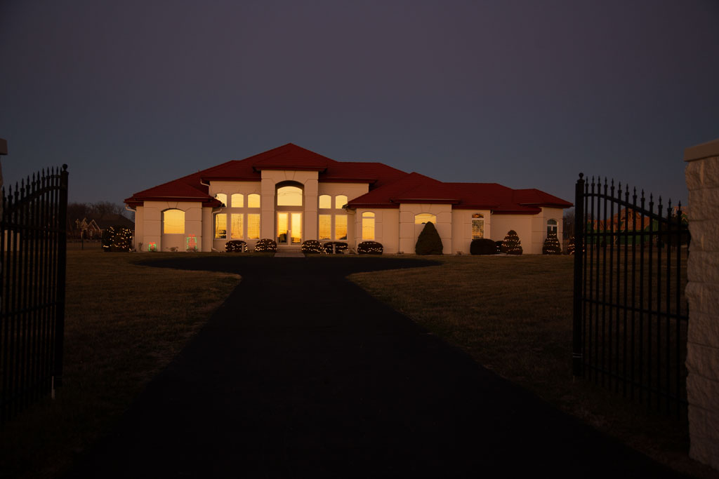 Cook roofing company in val verde park, tx (3120)