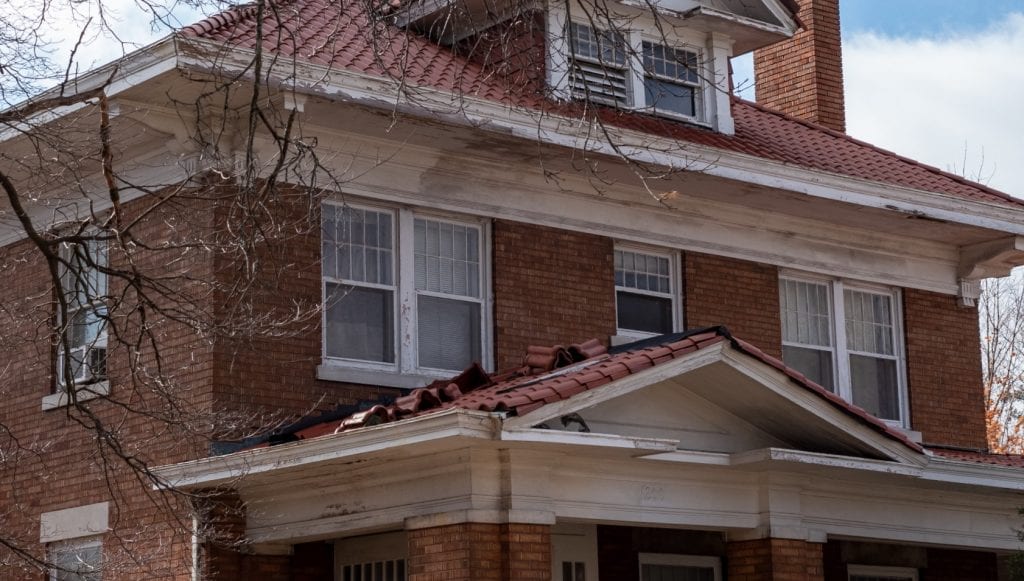 Tile roof repair in dennis acres, mo (3605)